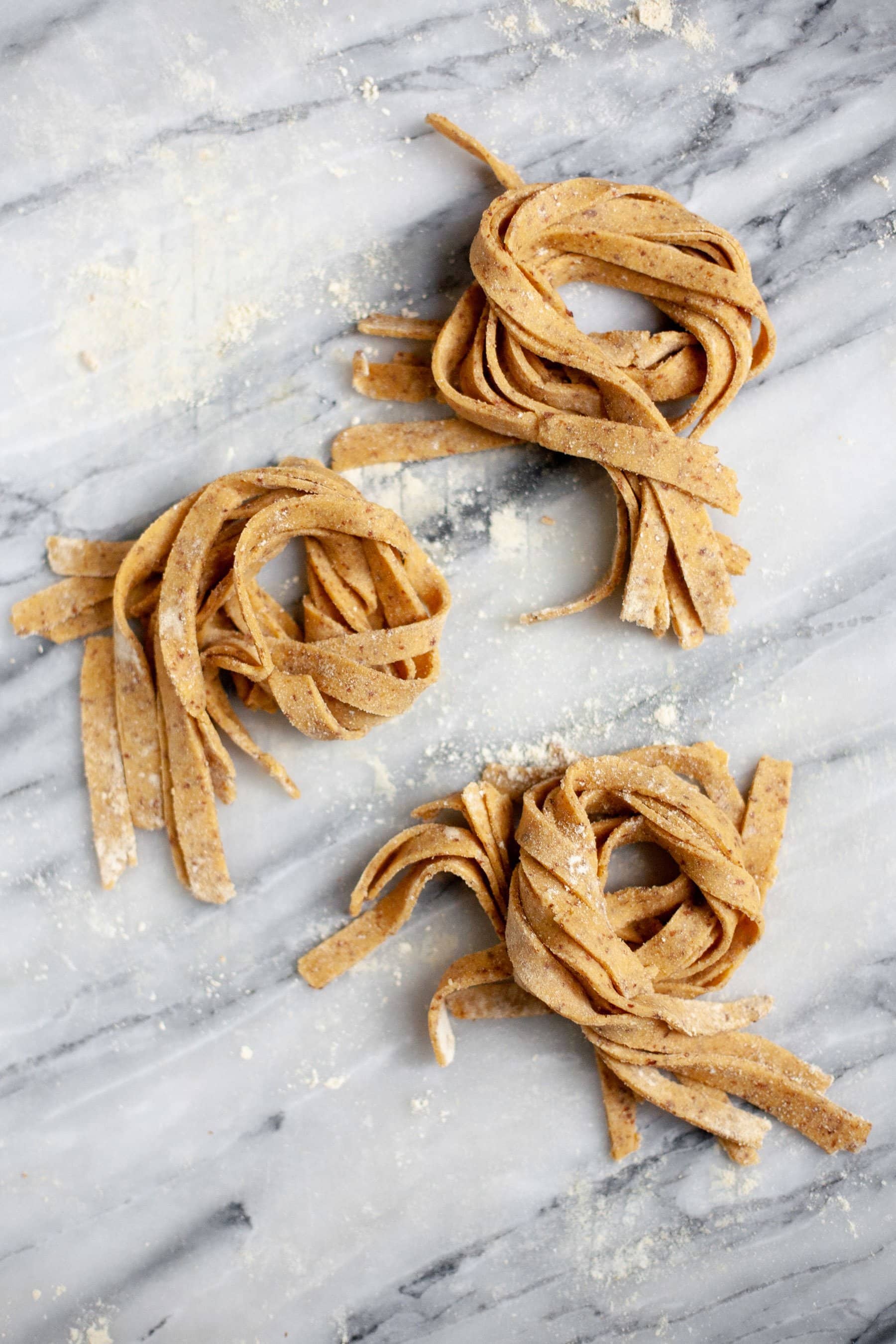 Gluten-Free and Vegan Chickpea and Flaxseed Homemade Pasta